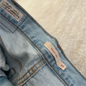 Levi’s Baggy Dad Jeans!